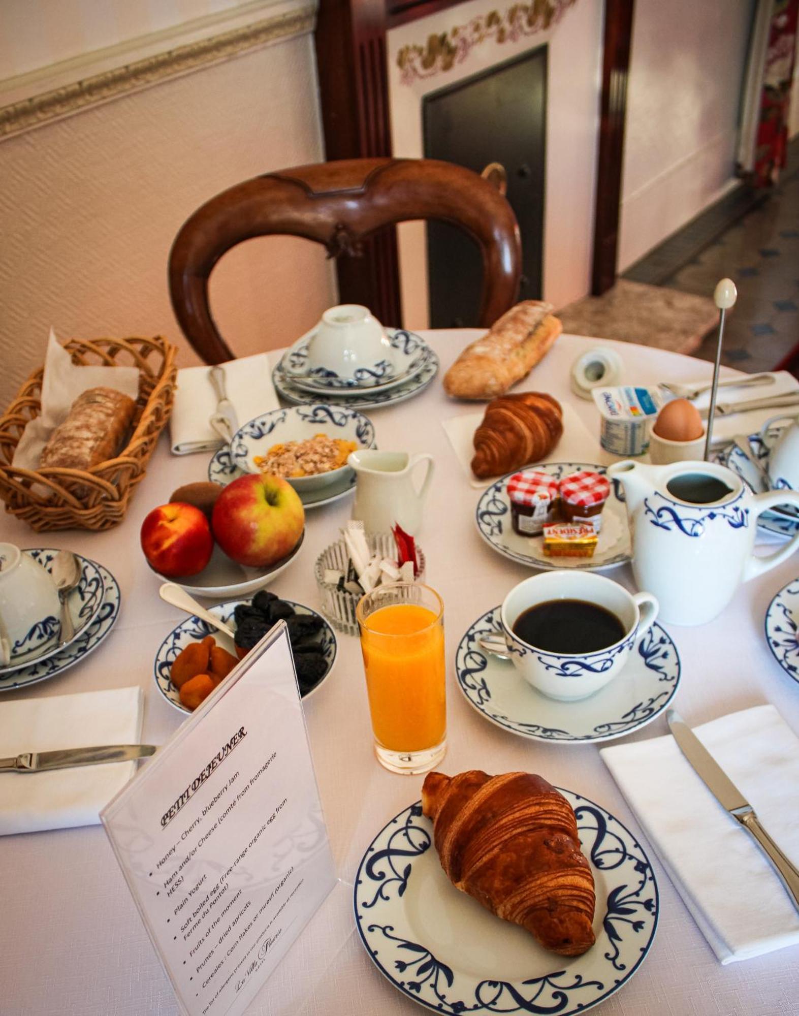 Hotel La Villa Fleurie 본느 외부 사진