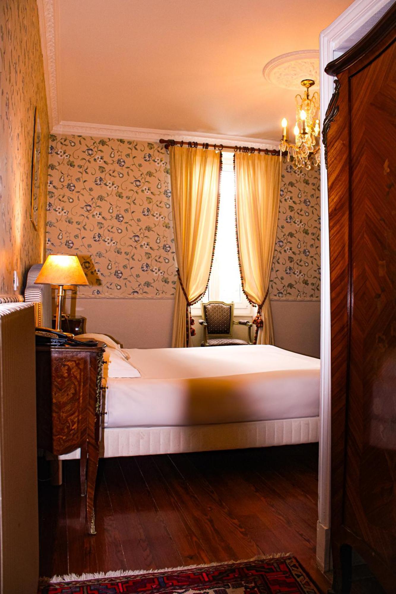Hotel La Villa Fleurie 본느 외부 사진