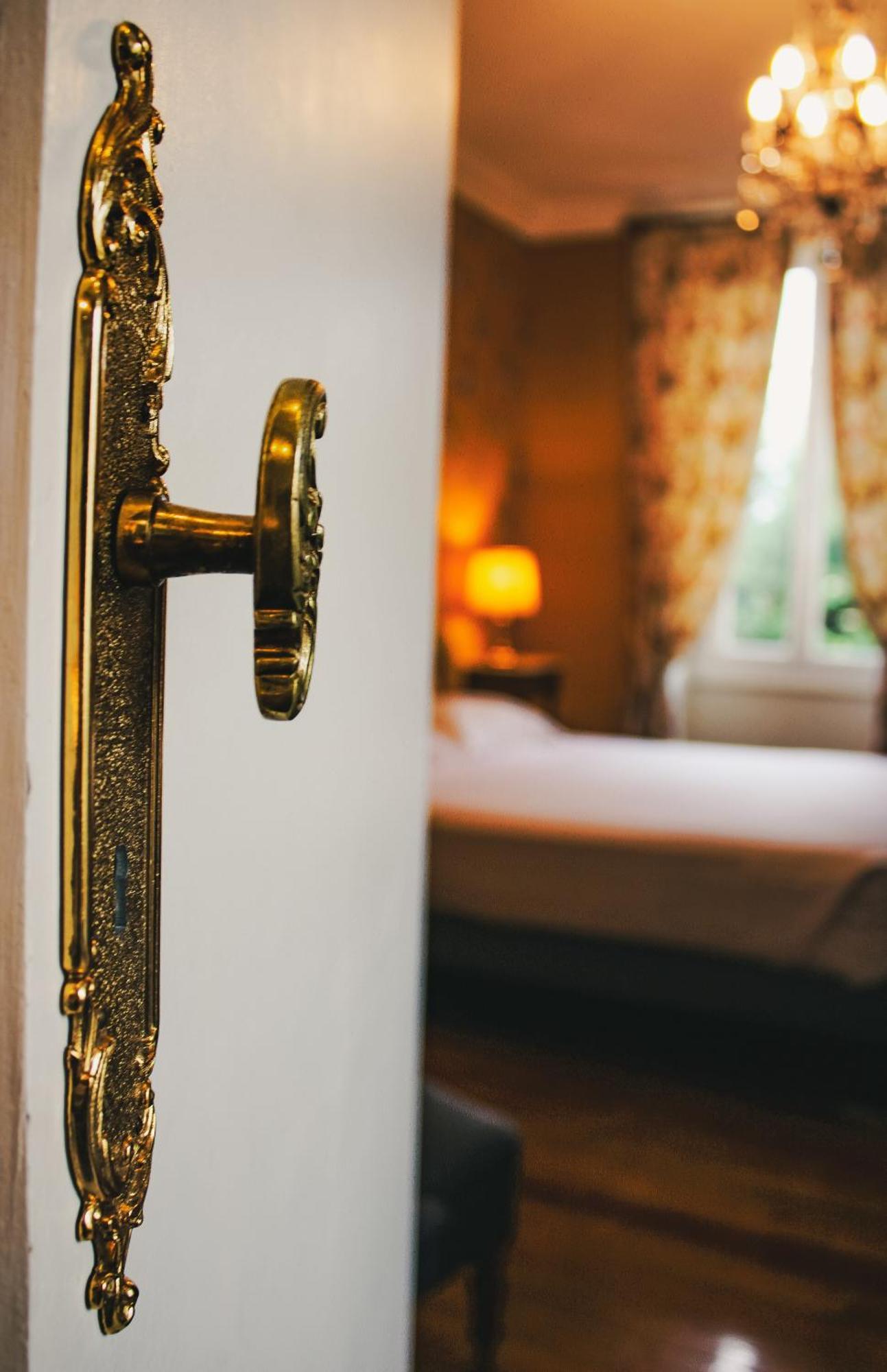 Hotel La Villa Fleurie 본느 외부 사진