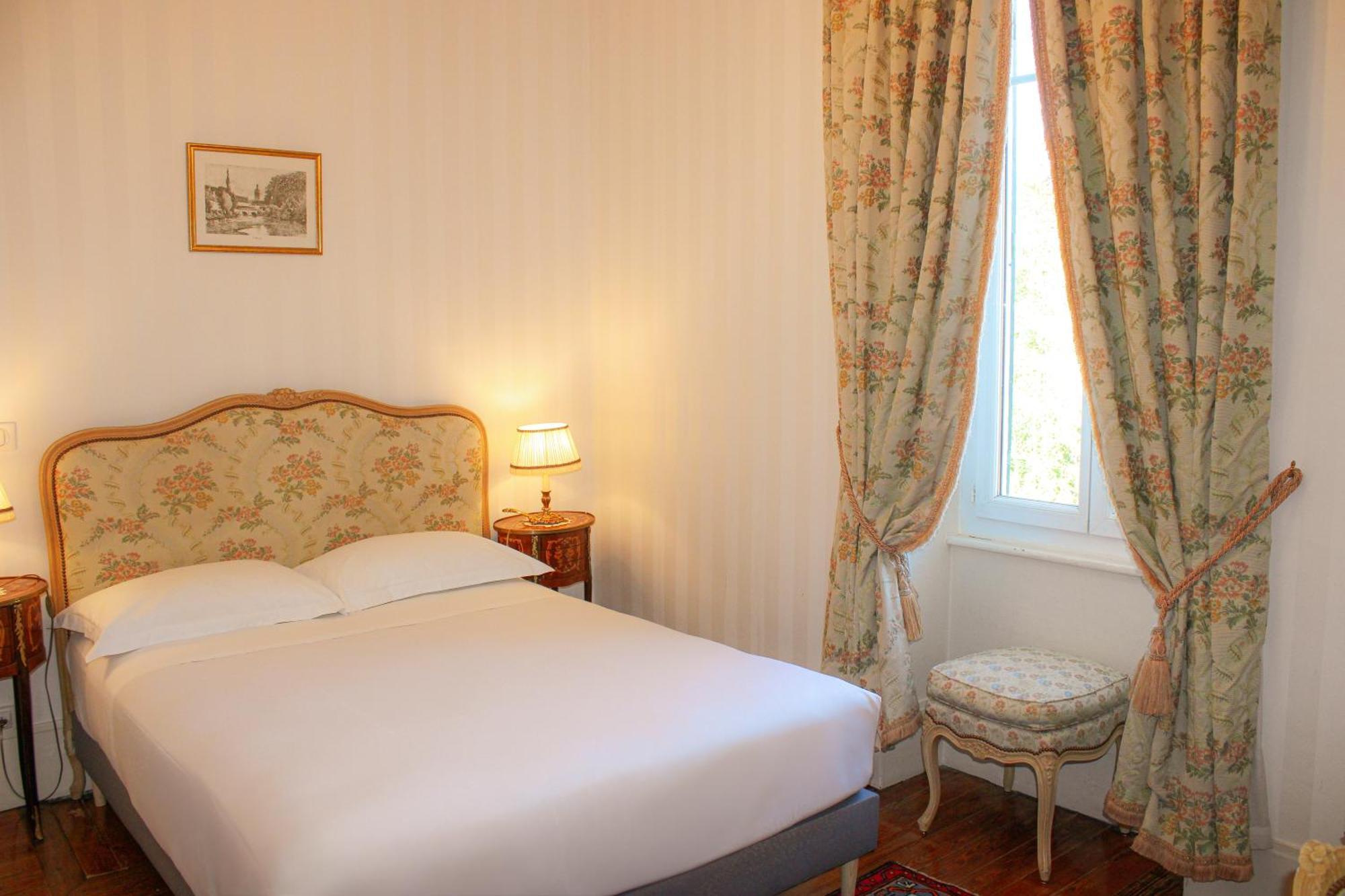 Hotel La Villa Fleurie 본느 외부 사진